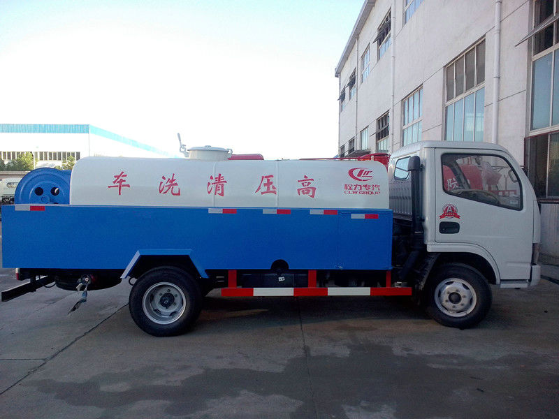 高壓疏通車購買指南 上藍(lán)牌車型選購渠道與注意事項(xiàng)