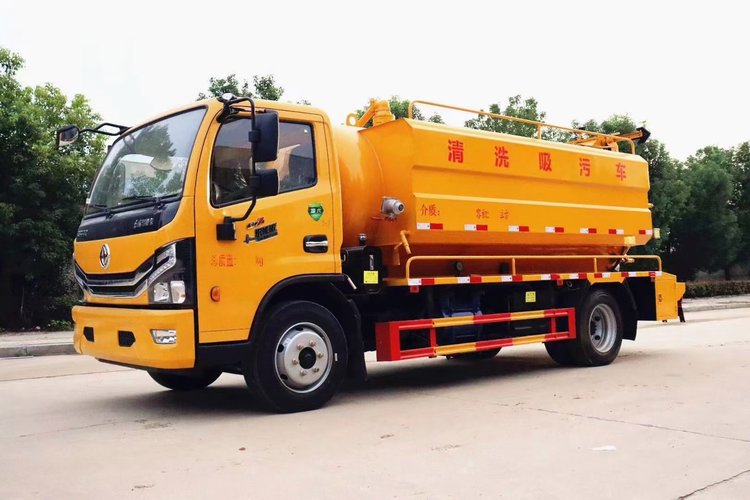 高效便捷·城市清道夫——新型高壓清洗吸污疏通一體車革新市政作業(yè)